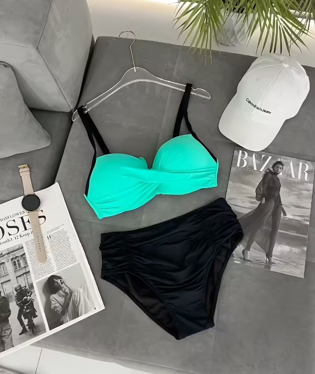 Стильные женские купальники