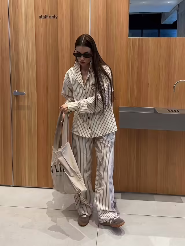 Женские костюмы