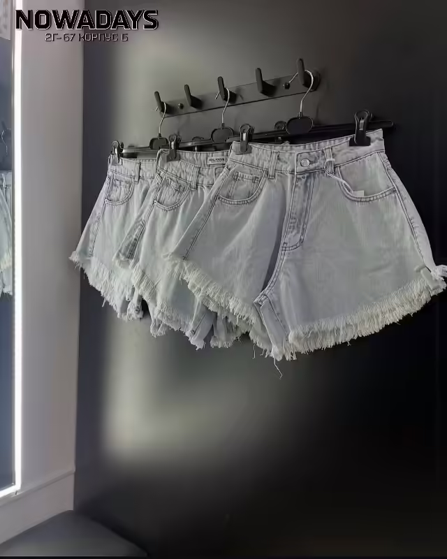 Модные женские шорты