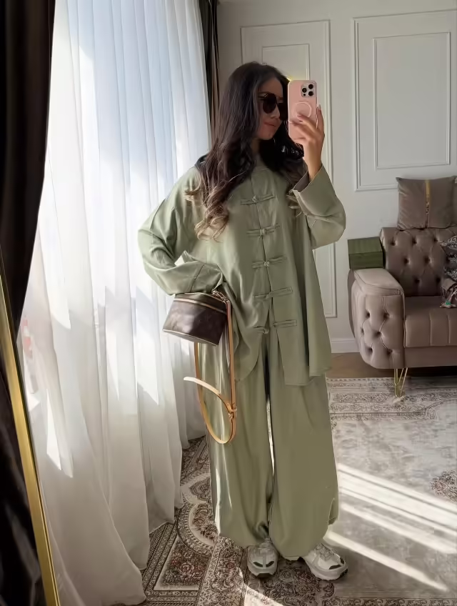 Женские костюмы двойки