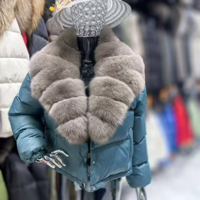Женские пуховики. фото 3
