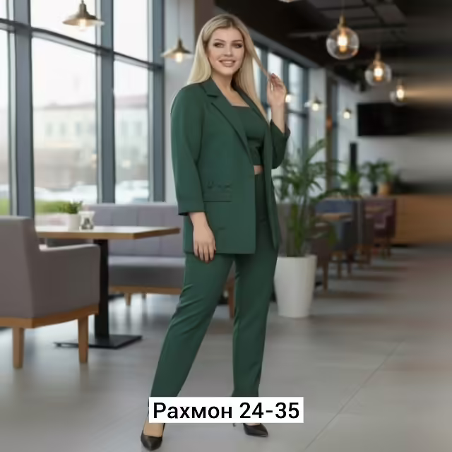 Женские костюмы. фото 2
