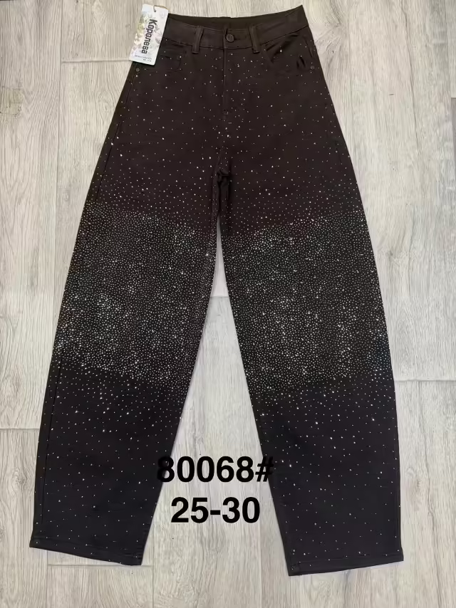 Женские джинсы