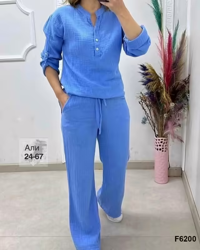 Женские костюмы двойки