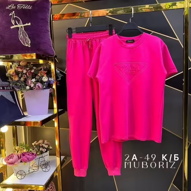 Идеальные спортивные женские костюмы 2026. фото 2