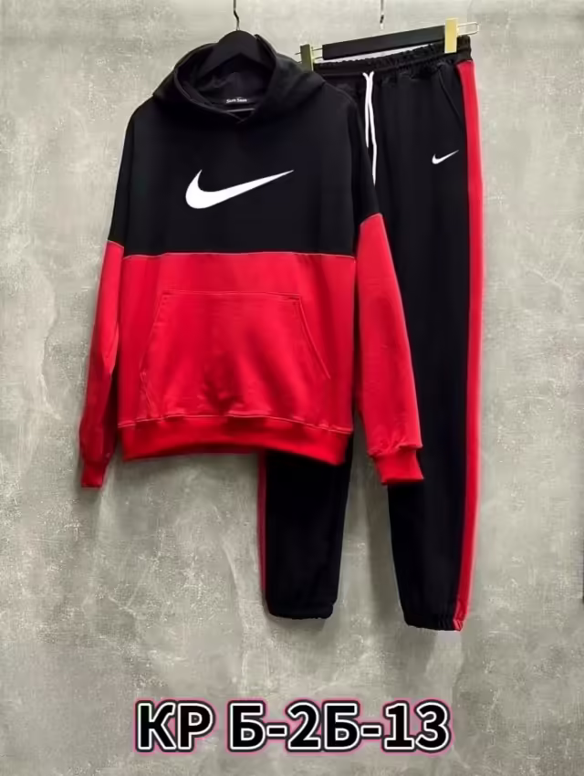Спортивные мужские костюмы. фото 3