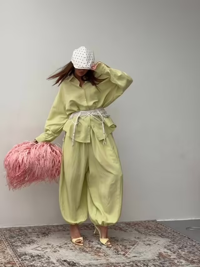 Женские костюмы