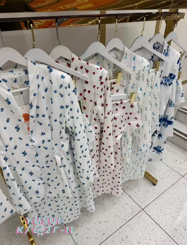 Женские костюмы. фото 2