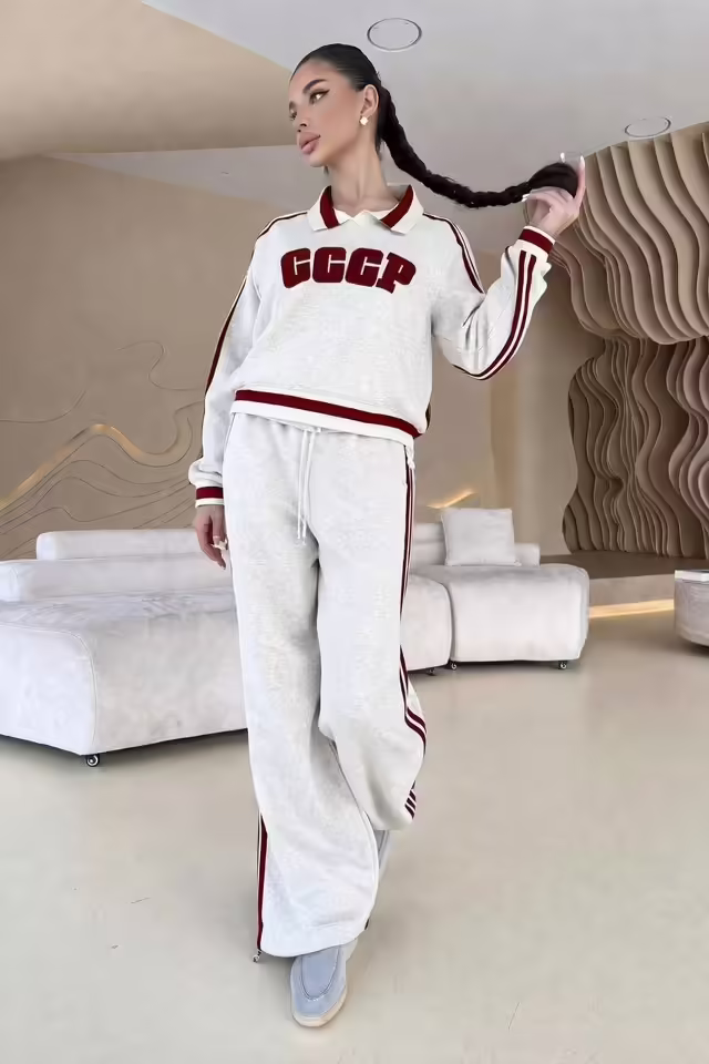 Женские костюмы. фото 3