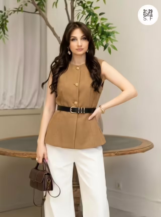 Женские жилетки