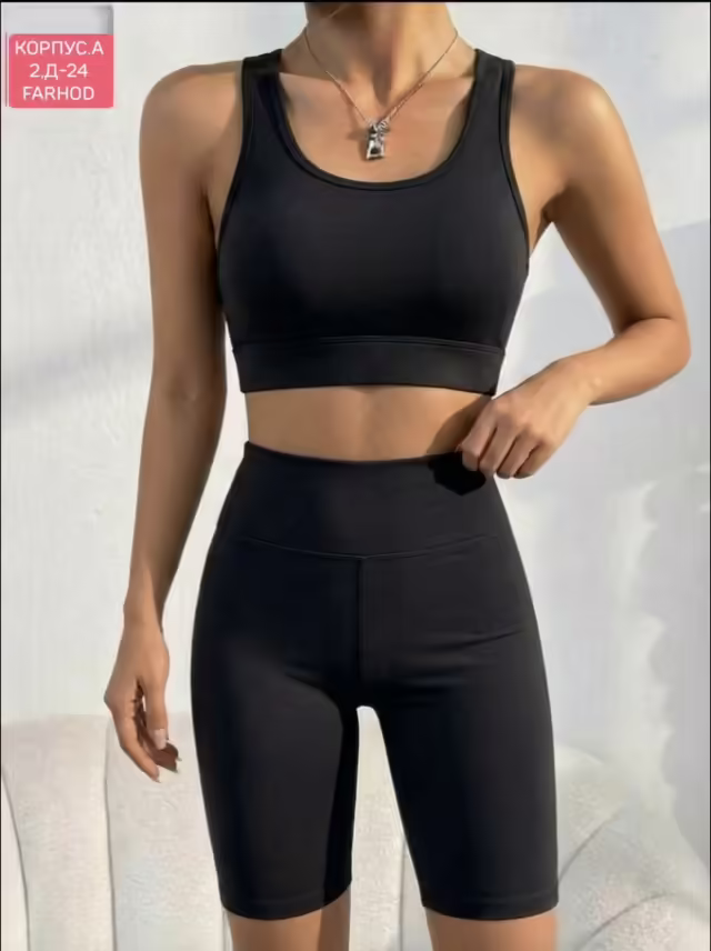 Спортивные женские костюмы двойки