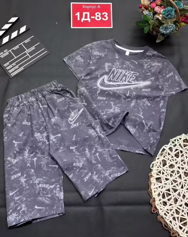 Детские костюмы