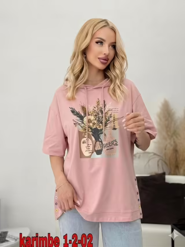Женские футболки с капюшоном