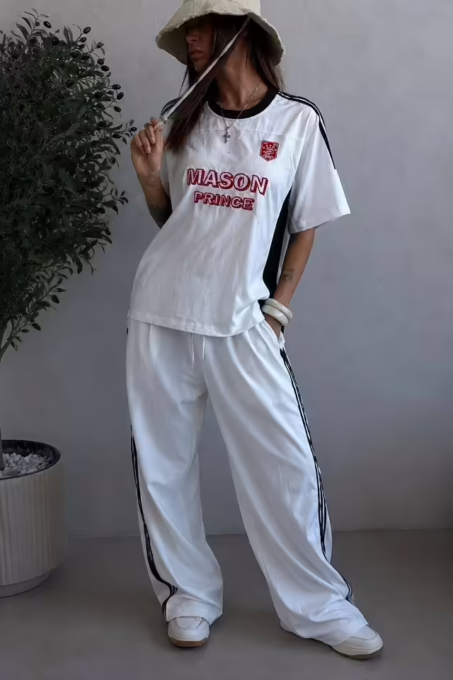 Женские костюмы свободного кроя