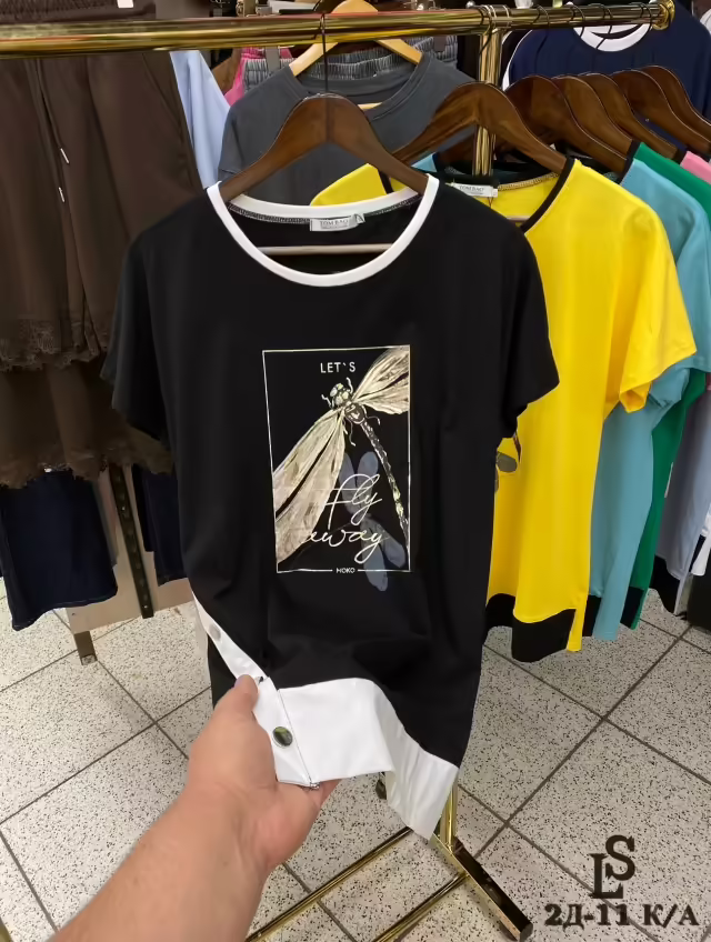 Красивые женские футболки
