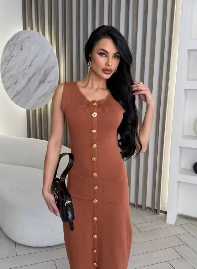 Стильные женские платья