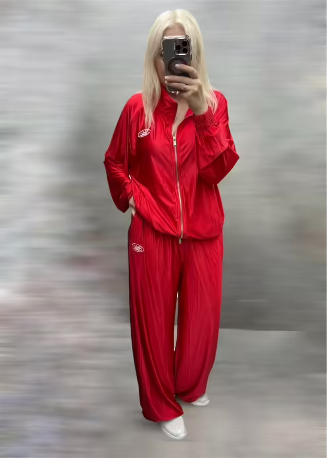 Женские костюмы