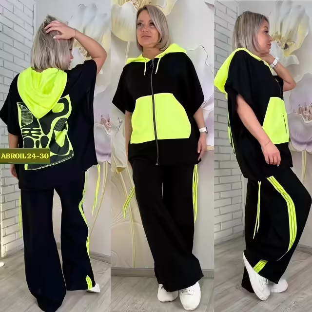 Бомбические женские костюмы двойки