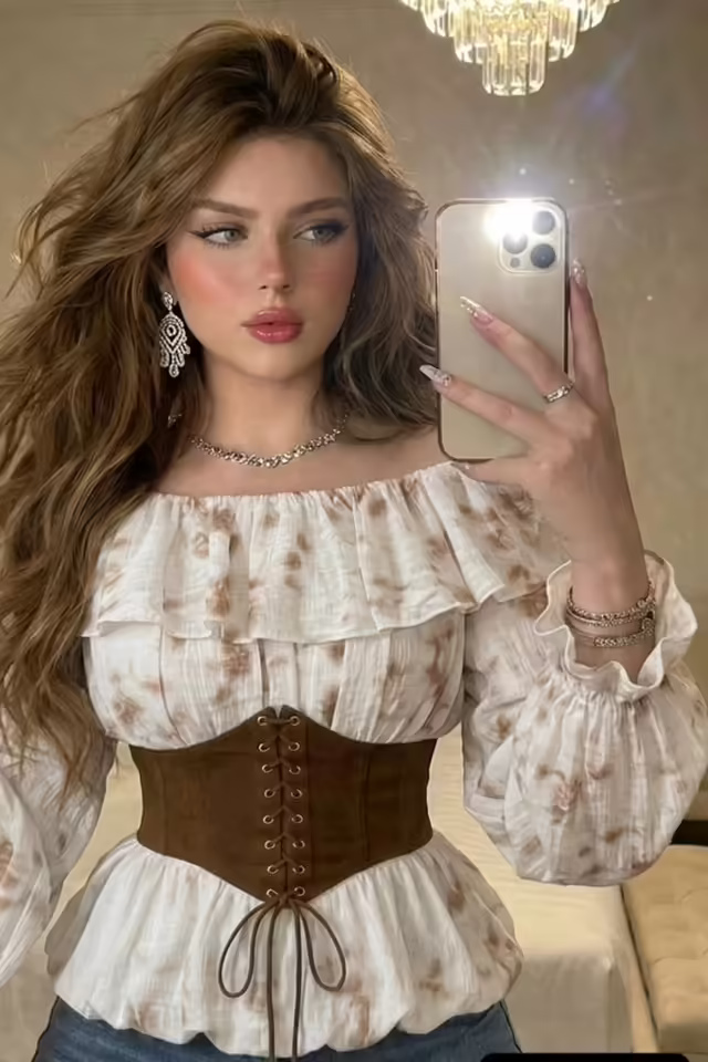 Женские блузки
