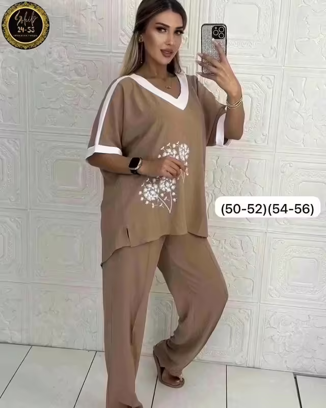Женские костюмы. фото 3