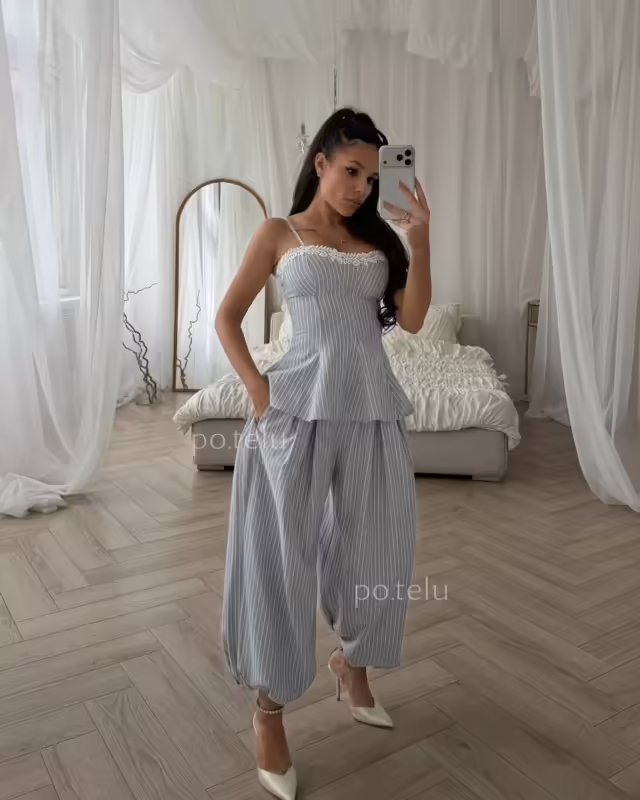 Женские костюмы двойки