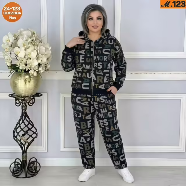 Женские костюмы двойки. фото 2