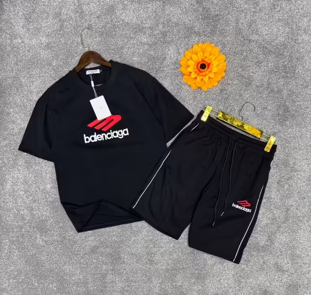 Топовые мужские костюмы двойки balenciag@