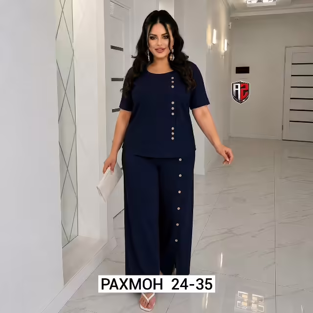 Женские костюмы