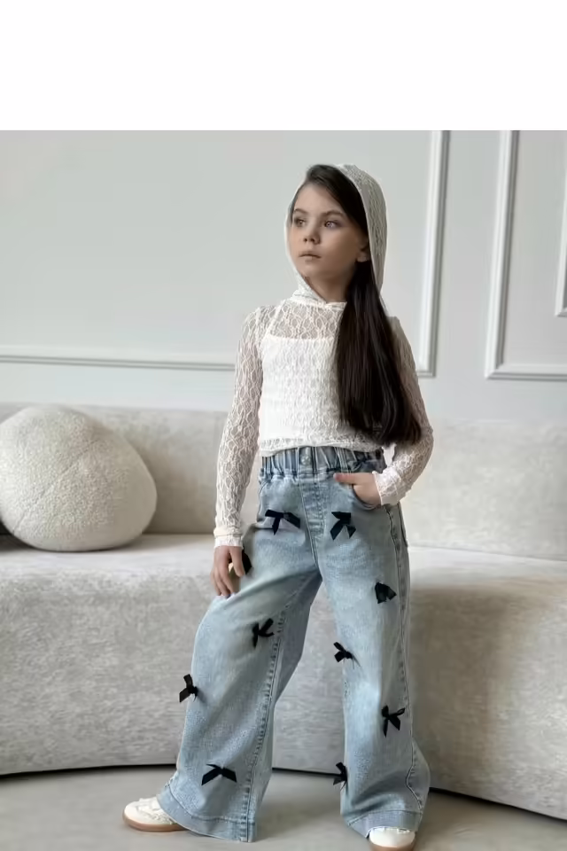 Тонкие детские джинсы