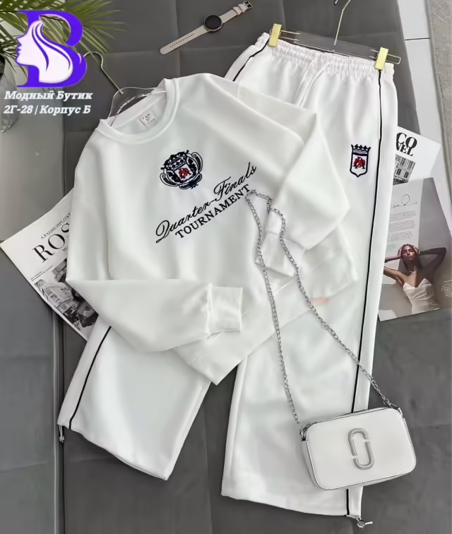 Женские костюмы