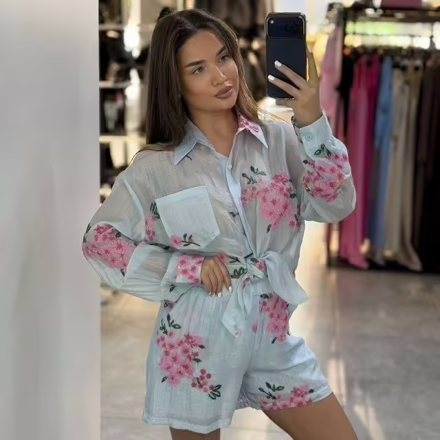Нежные красивые женские комплекты с принтом на подкладке. фото 2