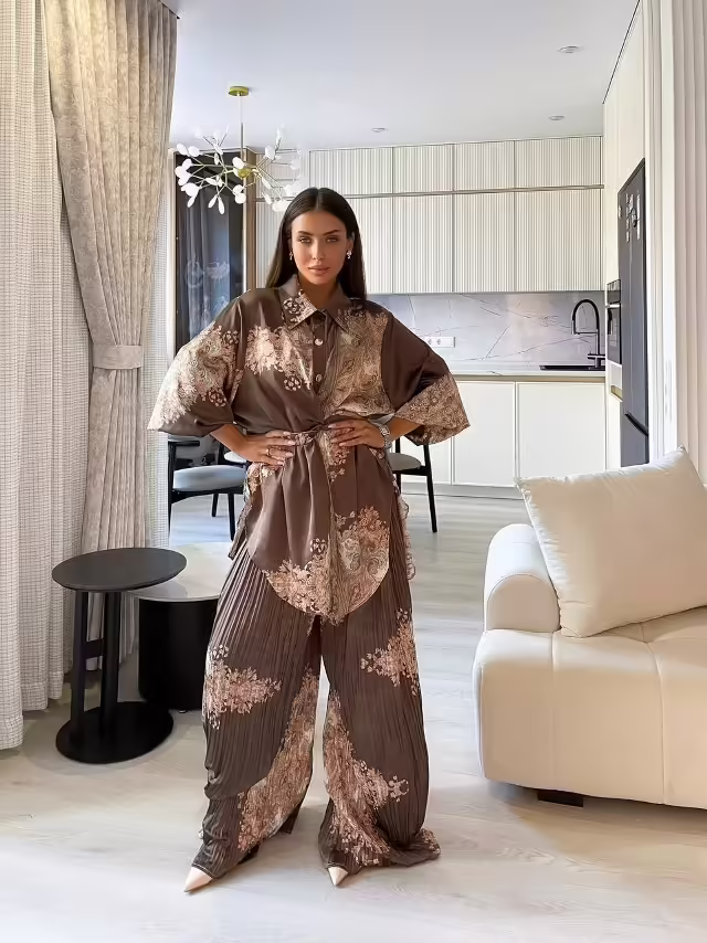 Женские костюмы двойки