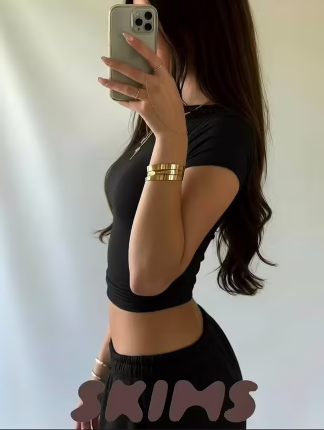 Базовые облегающие мягкие женские футболки на каждый день. фото 3