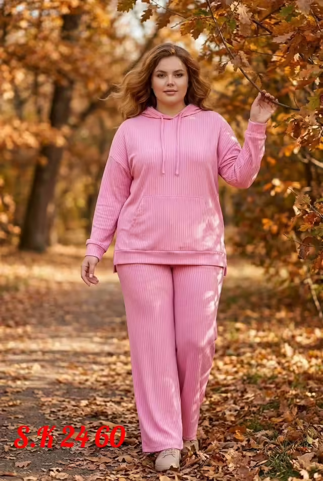 Женские костюмы