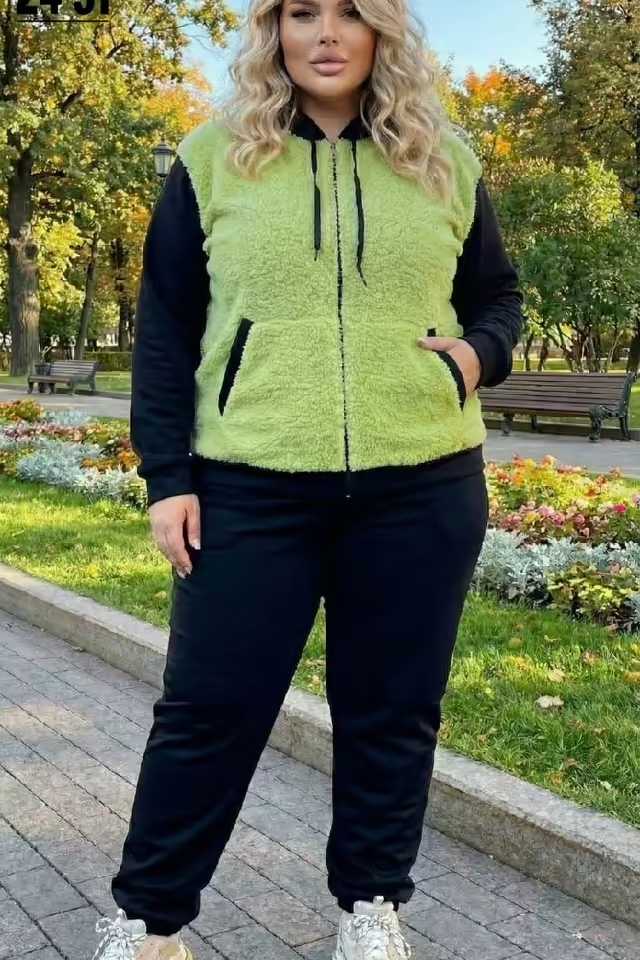 Женские костюмы на флисе