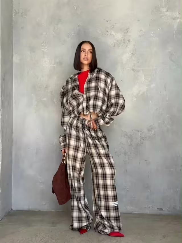 Женские костюмы
