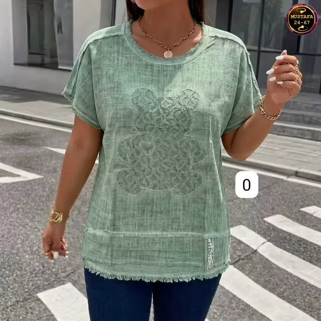 Женские футболки