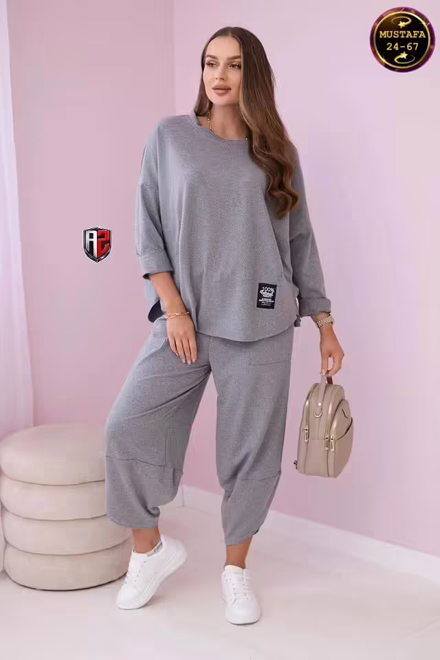 Женские костюмы