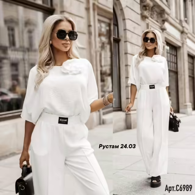 Стильные женские костюмы