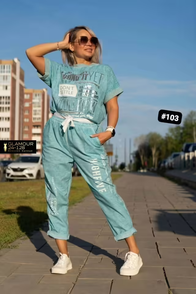 Женские костюмы. фото 3