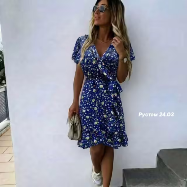 Фабричные женские платья