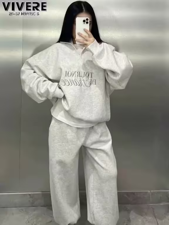 Женские костюмы