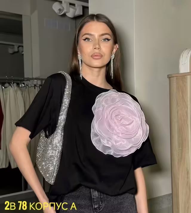 Люксовые женские футболки оверсайз