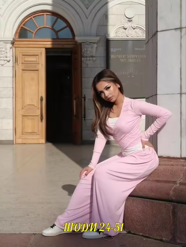 Женские костюмы
