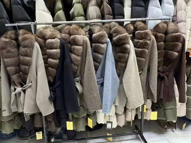 Тёплые стильные женские пальто с поясом