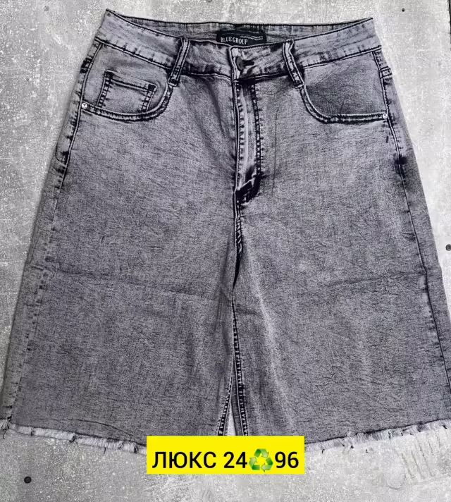 Джинсовые женские шорты. фото 3