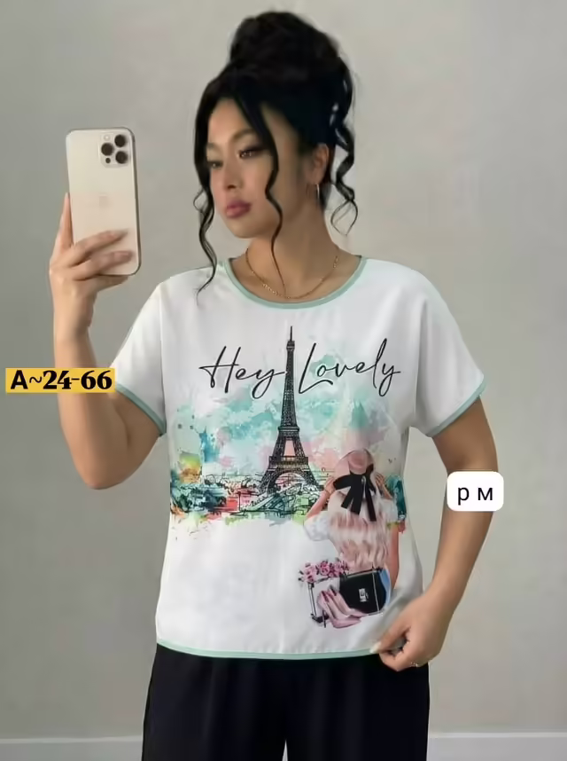 Женские футболки