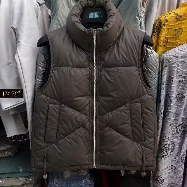 Женские жилетки. фото 2