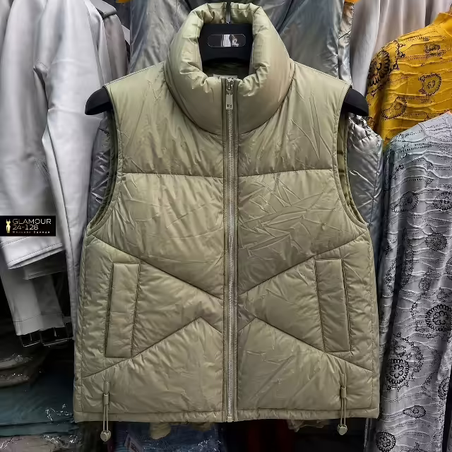 Женские жилетки. фото 3