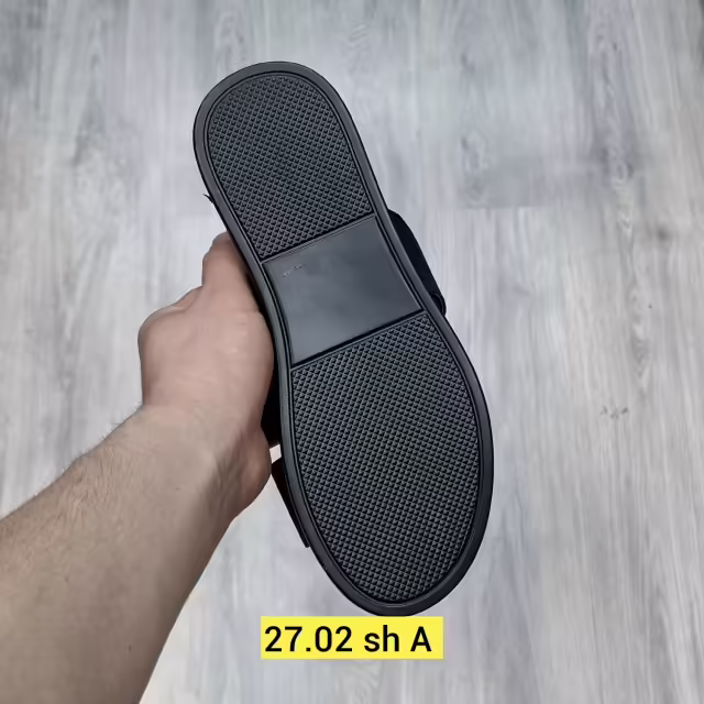 Мужские тапочки